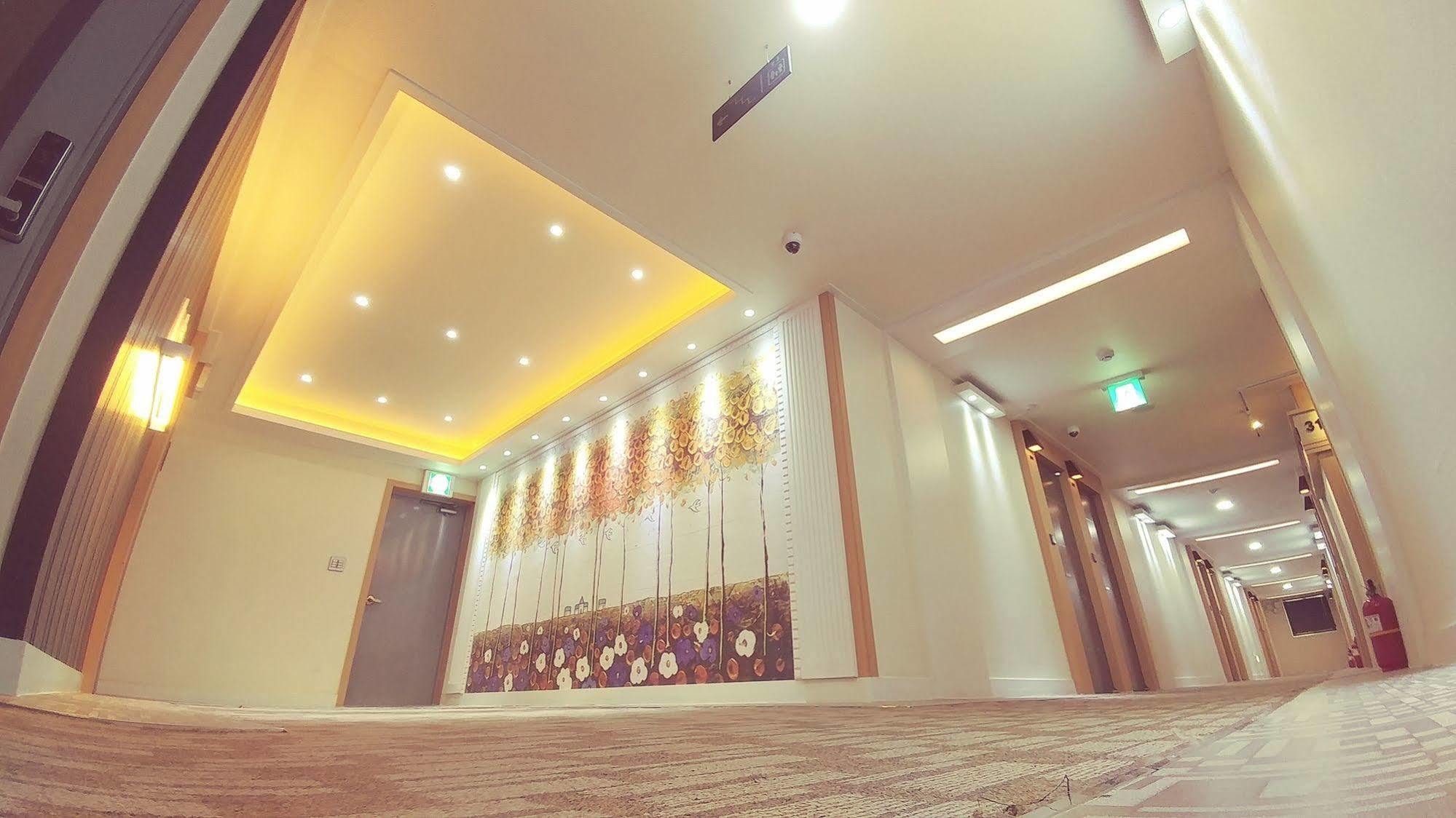 סוואן White Hotel מראה חיצוני תמונה